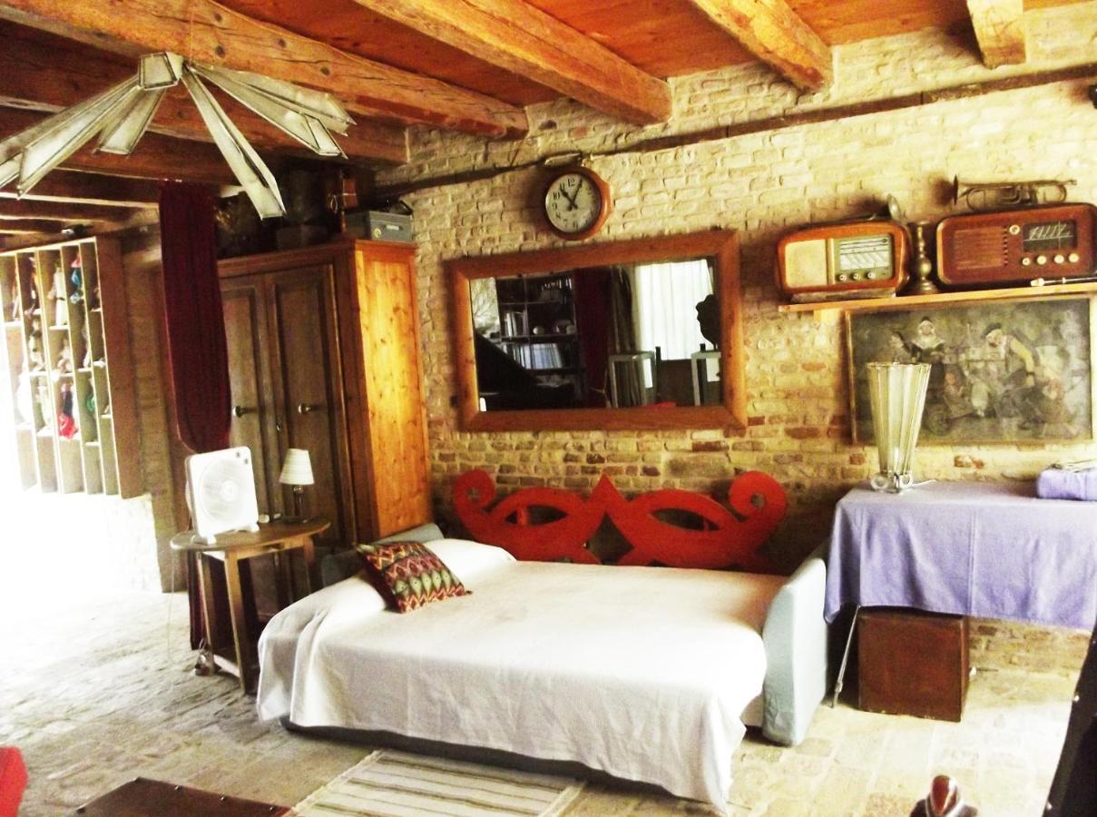 "La Casa Degli Ulivi Art B&B" Trecastelli 外观 照片