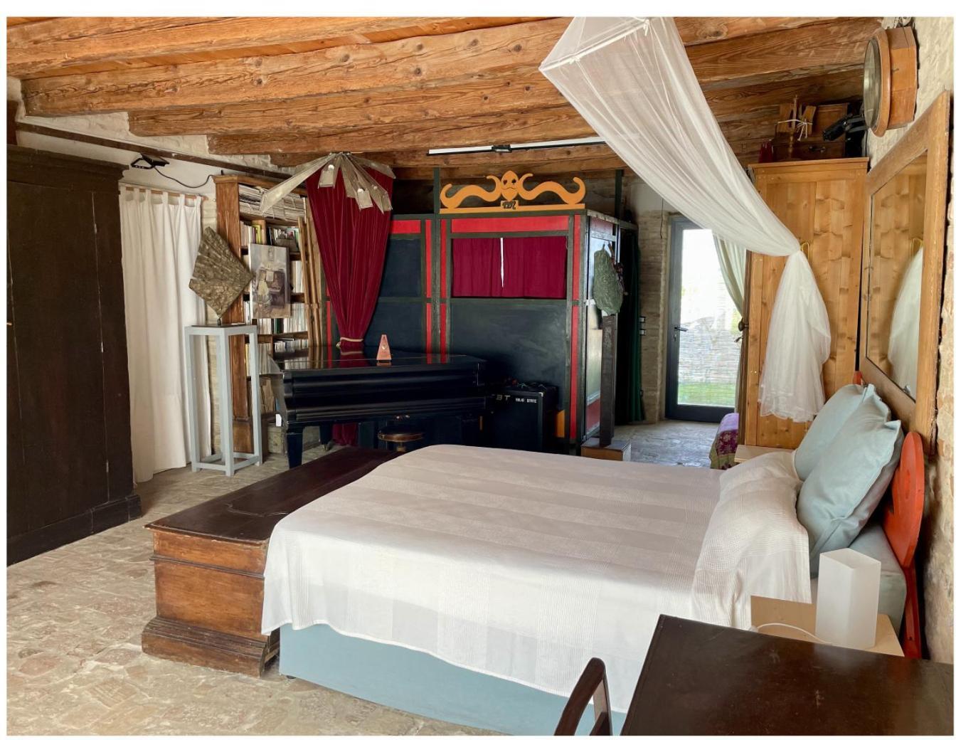 "La Casa Degli Ulivi Art B&B" Trecastelli 外观 照片